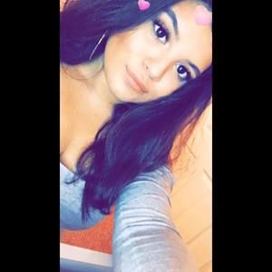 Meet your Posher, Evelyn